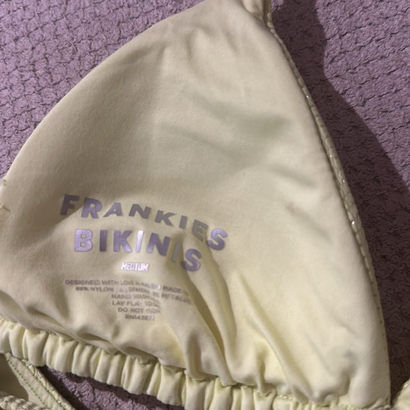 Frankie’s Triangle Bikini Neon Yellow - Picture 6 of 7